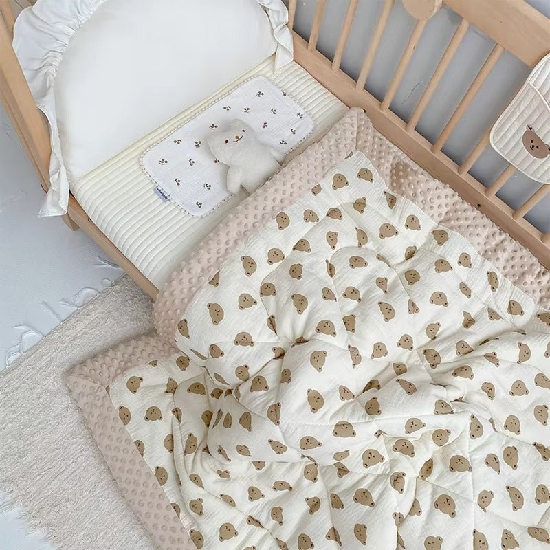 ZidSoft 100% Cotton Quilt Blanket with Mink Dots