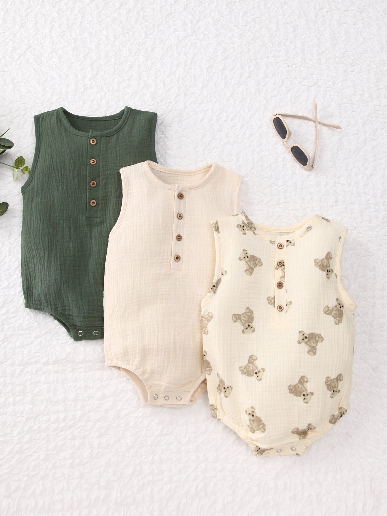Zidsummer Muslin wooden button romper