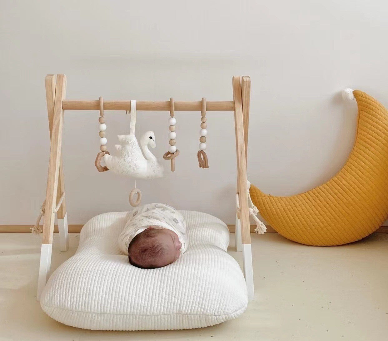 Nursing moon pillow evenly slant 100% cotton